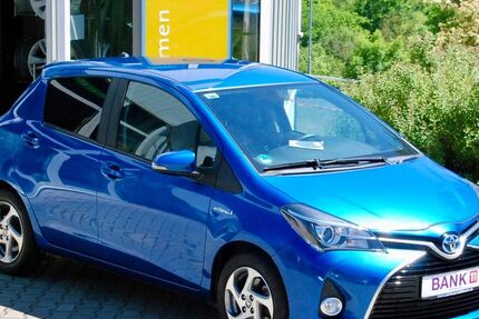 Toyota Yaris 17.080 km 12.990 &euro; Dornburg - Camburg 07774