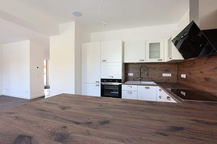 Mehrfamilienhaus, Wohnhaus Weimar Schöndorf - 7 Zimmer, 300 m&sup2;, 2.900&euro; | Angebot:25735128