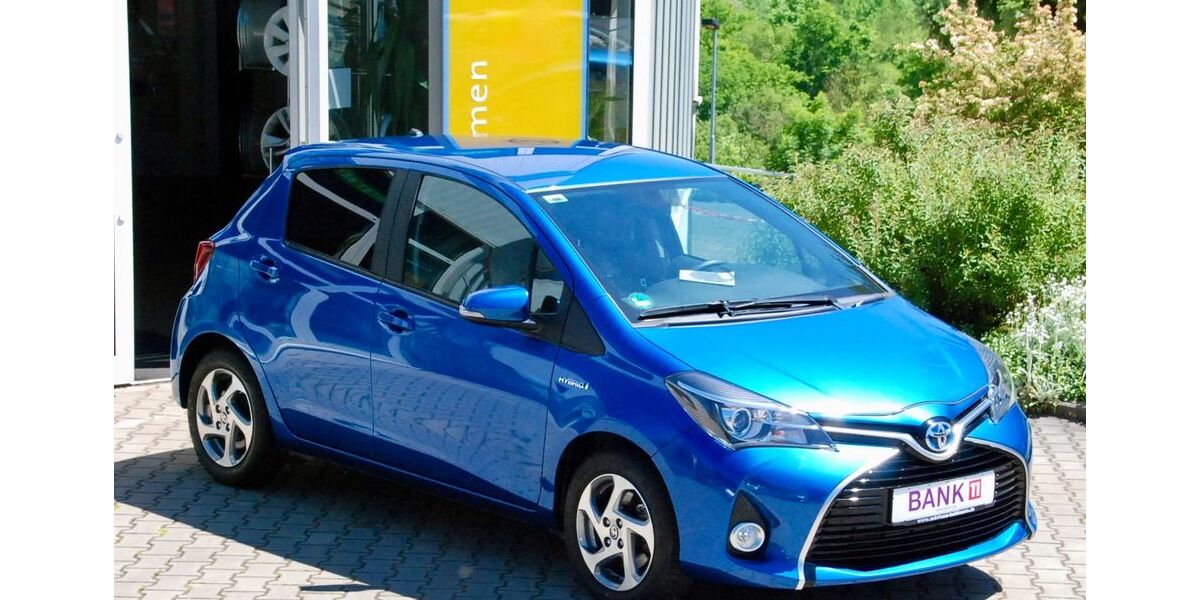 Toyota Yaris 17.080 km 11.490 &euro; Dornburg - Camburg 07774