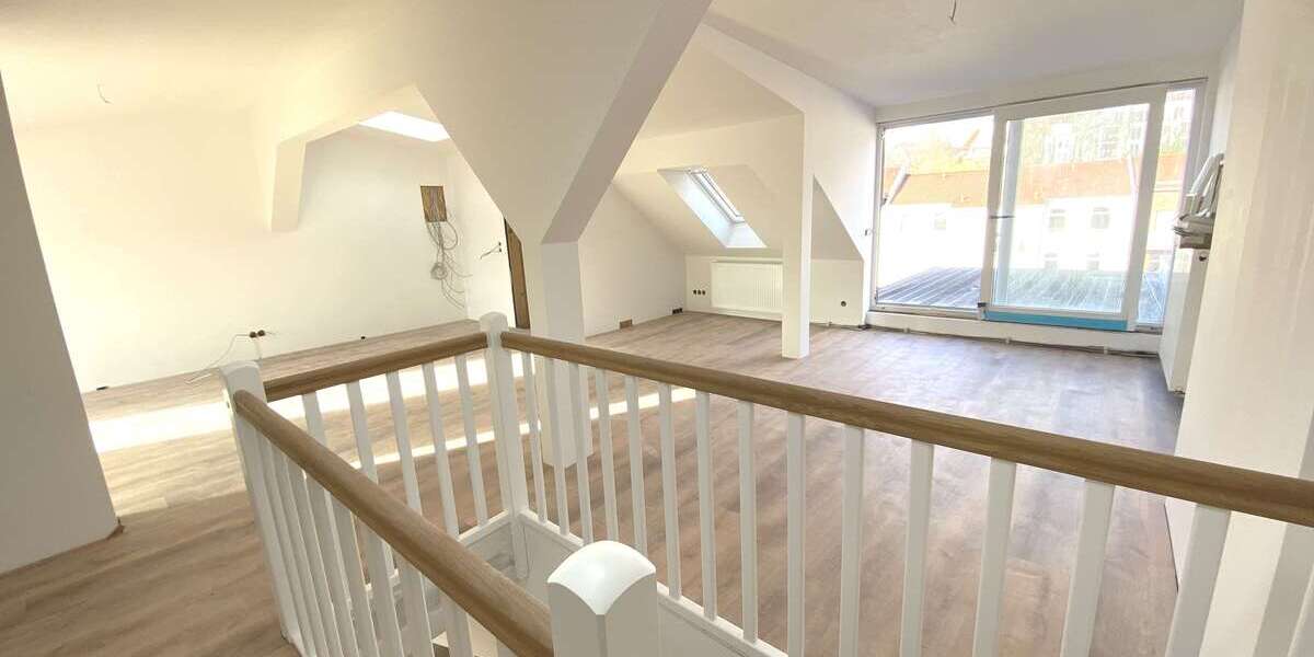 Etagenwohnung Jena Zentrum - 4.5 Zimmer, 140 m&sup2;, 1.850&euro; | Angebot:26090446