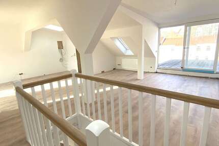 Wohnung Jena Zentrum - 4.5 Zimmer, 140 m&sup2;, 1.850&euro; | Angebot:26090446