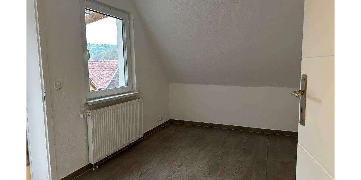 Saniertes, ländlich gelegenes Einfamilienhaus in Niederkrossen - Einfamilienhaus Uhlstädt-Kirchhasel Kirchhasel | Angebot:25217604