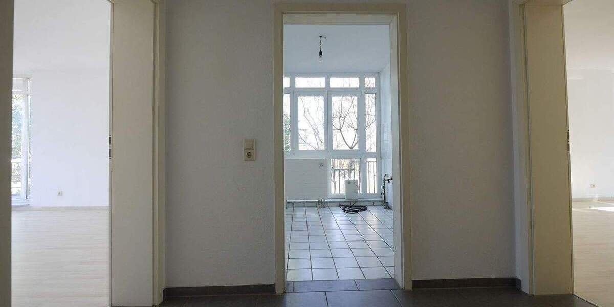 Etagenwohnung Weimar Westvorstadt - 3 Zimmer, 77 m&sup2;, 187.500&euro; | Angebot:25908830