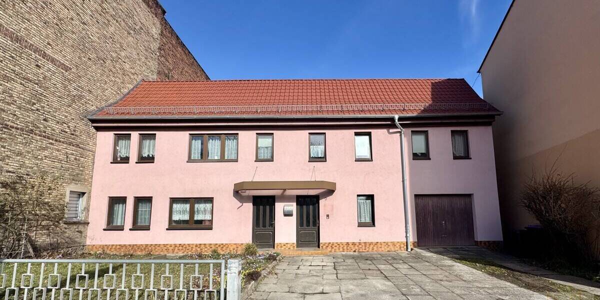 Mehrfamilienhaus, Wohnhaus Rudolstadt Zentrum - 7 Zimmer, 188 m&sup2;, 152.000&euro; | Angebot:26106357