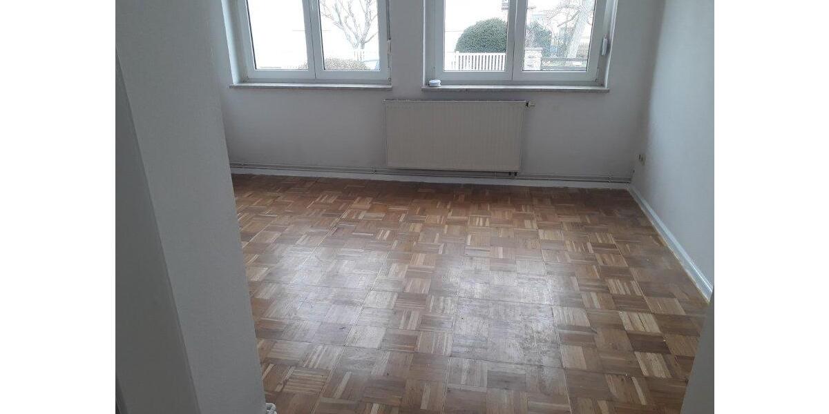 Hochparterre Apolda - 3 Zimmer, 55 m&sup2;, 450&euro; | Angebot:25994963