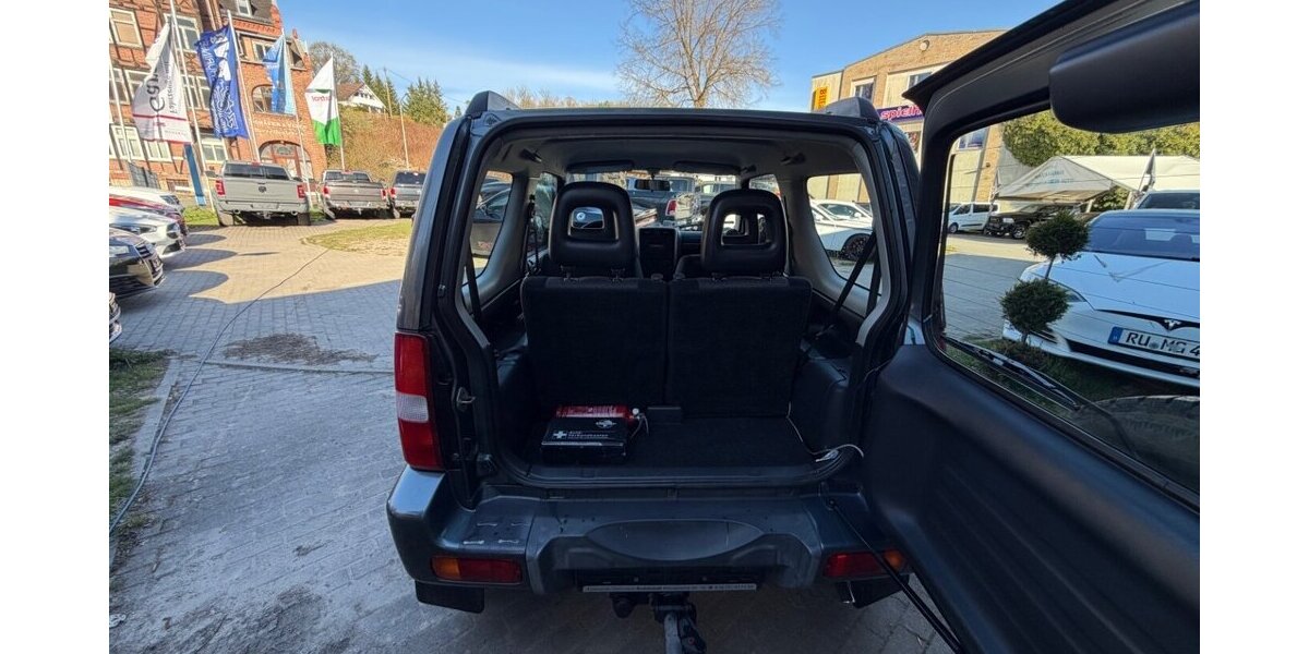 Suzuki Jimny 4x4 158.000 km 7.500 &euro; Rudolstadt 07407