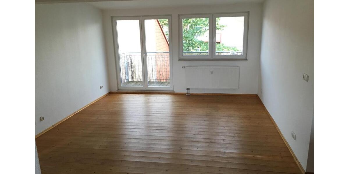 Dachgeschoßwohnung Weimar - 2 Zimmer, 53 m&sup2;, 830&euro; | Angebot:26384242
