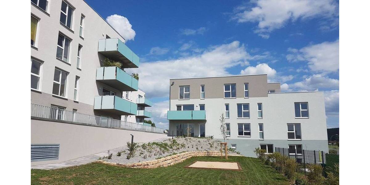 Etagenwohnung Zöllnitz - 2 Zimmer, 81 m&sup2;, 940&euro; | Angebot:26641893