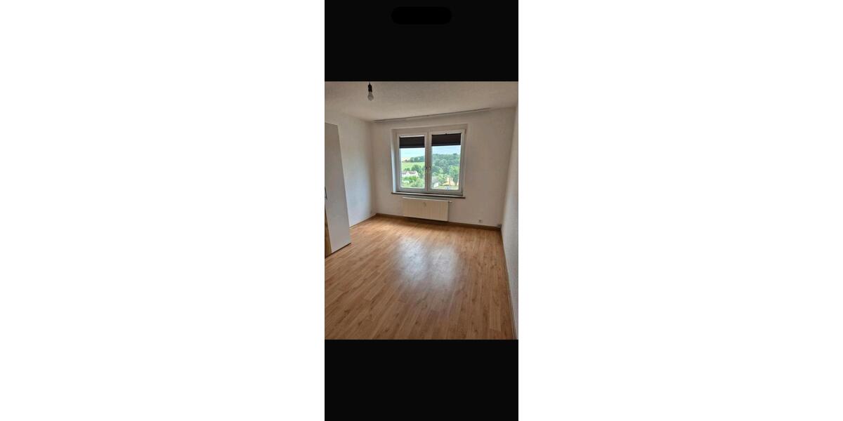 Etagenwohnung Rudolstadt - 2 Zimmer, 61 m&sup2;, 600&euro; | Angebot:25940885