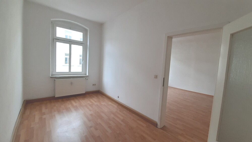 WG-Wohnung mit 4-Zimmern, 2.OG mit 2 Bädern und 2 Küchen in Gera - Etagenwohnung Jena Burgau | Angebot:14517896