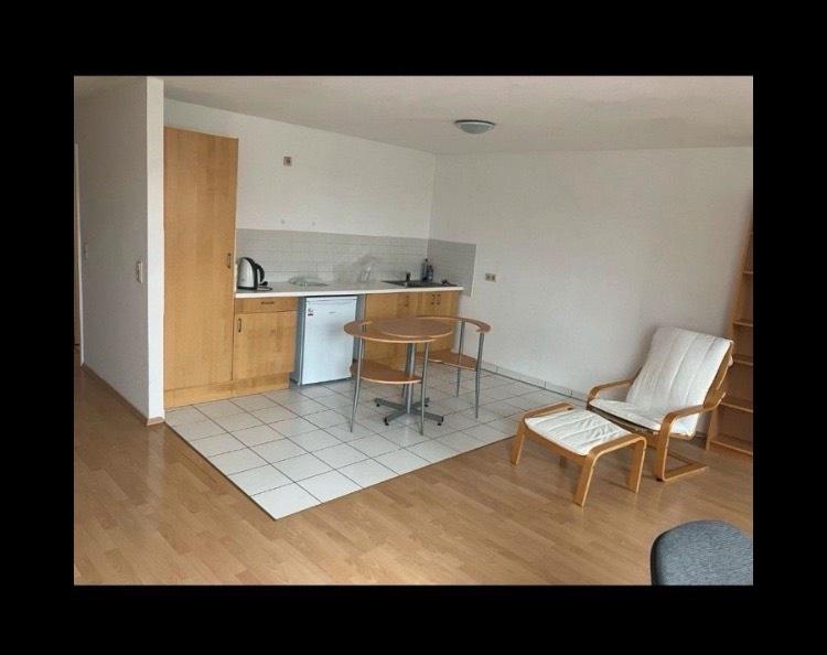 Dachgeschoßwohnung Erfurt Johannesvorstadt - 2 Zimmer, 75 m&sup2;, 660&euro; | Angebot:26701969