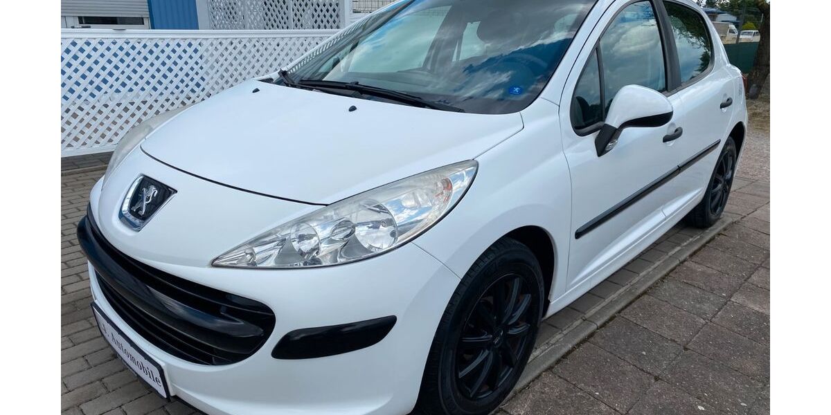 Peugeot 207 153.000 km 2.700 &euro; Orlishausen 99610