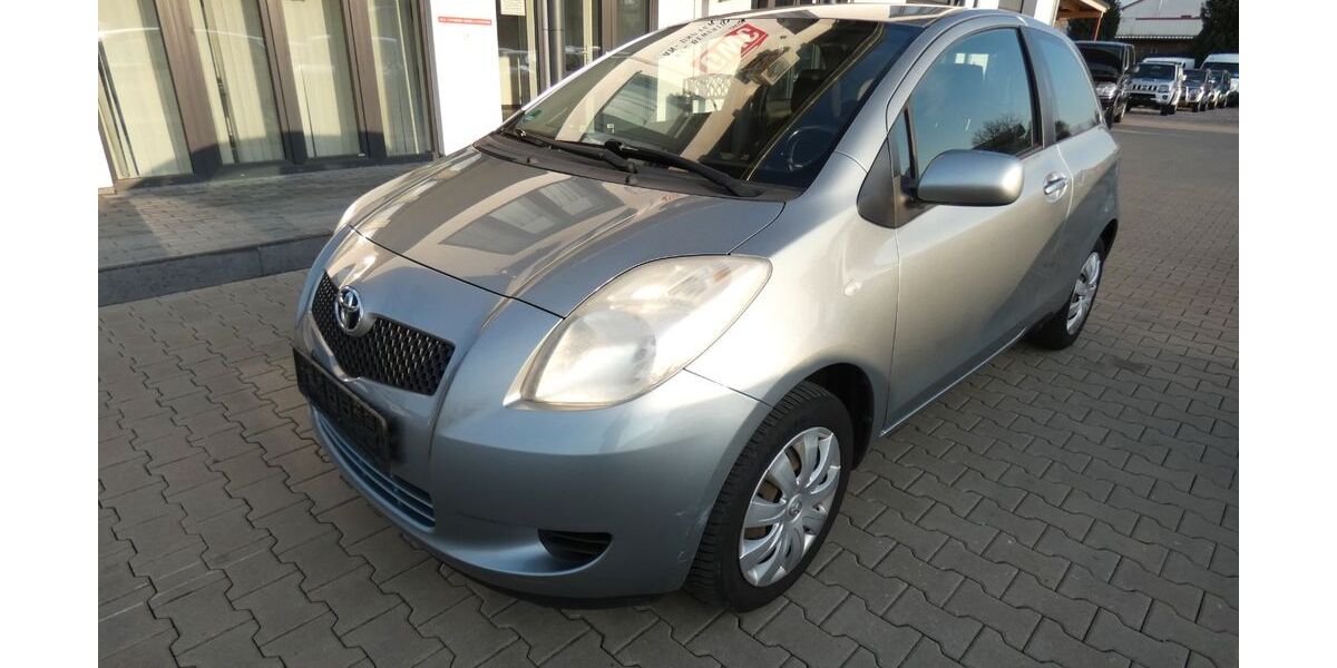 Toyota Yaris 149.000 km 1.390 &euro; Erfurt 99087