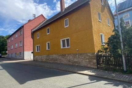 Haus Apolda - 4 Zimmer, 113 m&sup2;, 75.000&euro; | Angebot:25512047