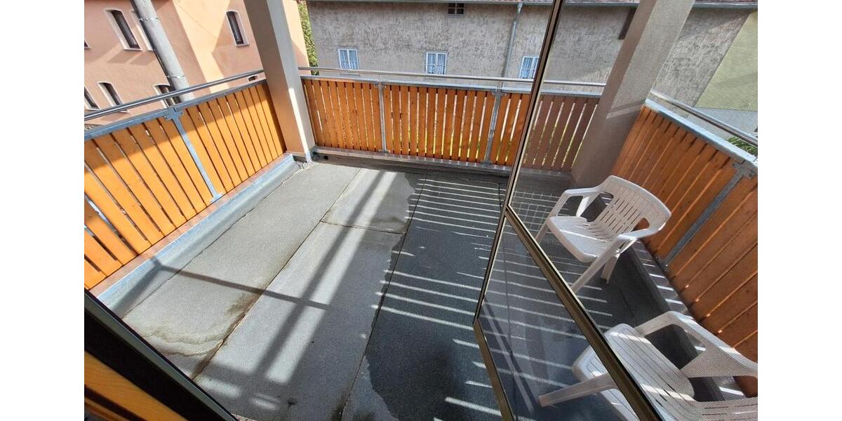 Etagenwohnung Kahla - 2 Zimmer, 90 m&sup2;, 950&euro; | Angebot:26563044